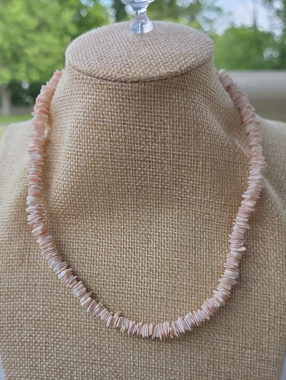 Pink, Blush Shell Chip Bead Necklace - Vintage 70s  ☆ Necklace Jewelry